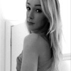 xwhyreine (Raunchy Reine) free OnlyFans Leaked Videos and Pictures 

 profile picture