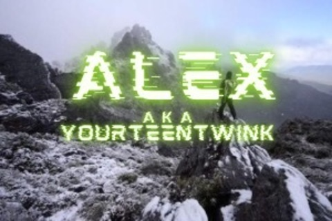 Header of yourteentwink