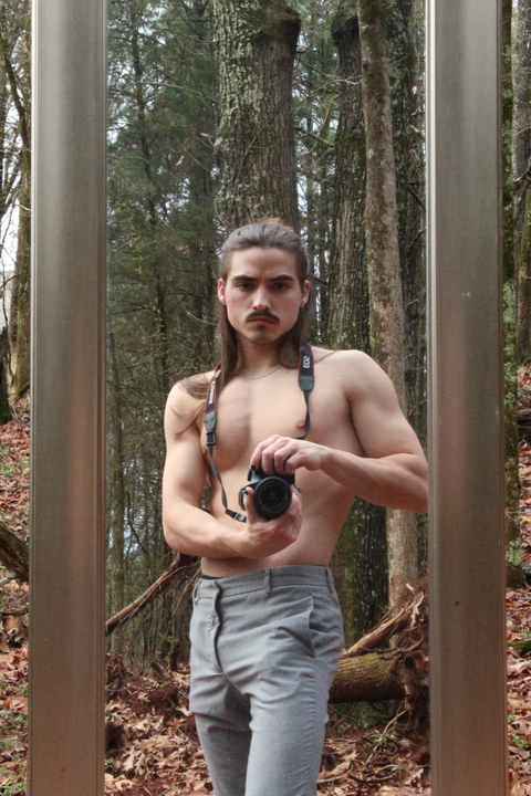 Header of yungbillion