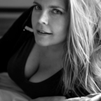 Download zorazaftig OnlyFans videos and photos for free 

 profile picture